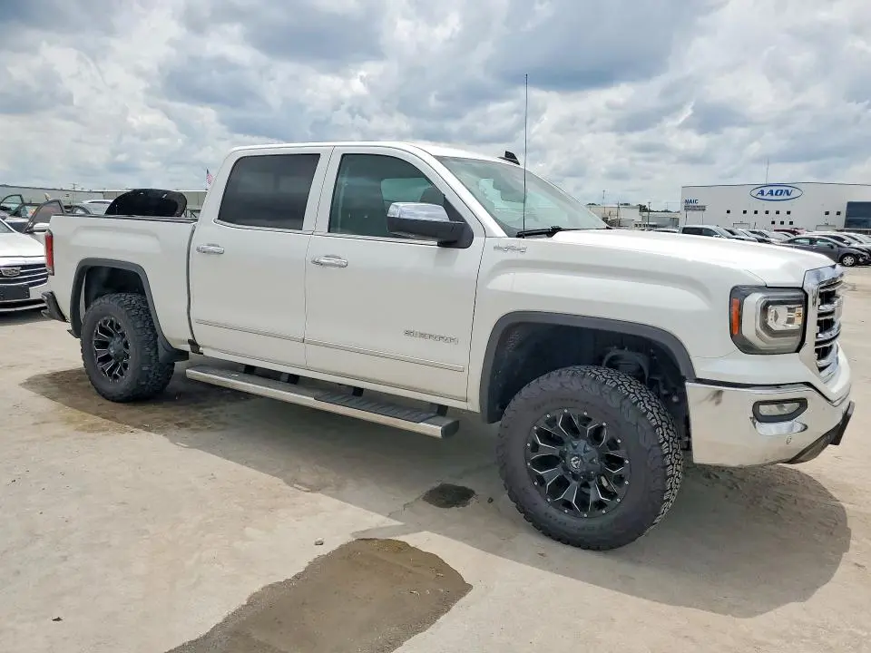 2018 GMC SIERRA K1500 SLT  