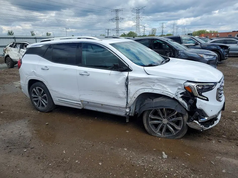 2020 GMC TERRAIN DENALI  