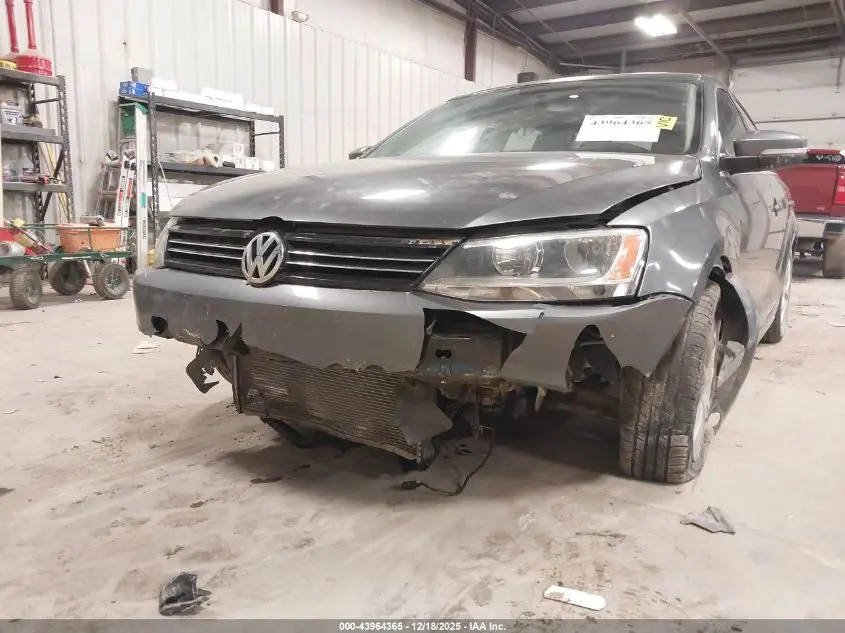2014 VOLKSWAGEN JETTA 1.8T SE