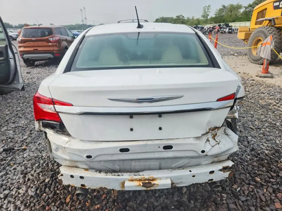 2013 CHRYSLER 200 LIMITED  