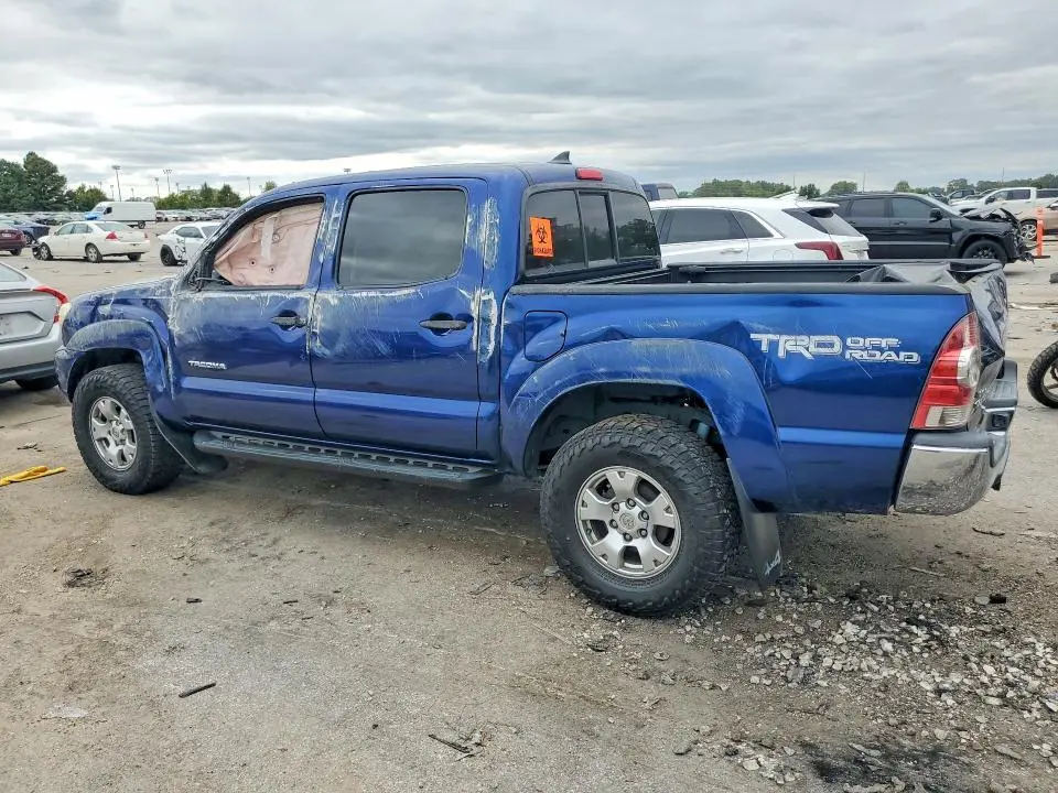 2015 TOYOTA TACOMA V6  