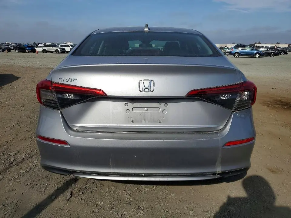 2022 HONDA CIVIC LX  