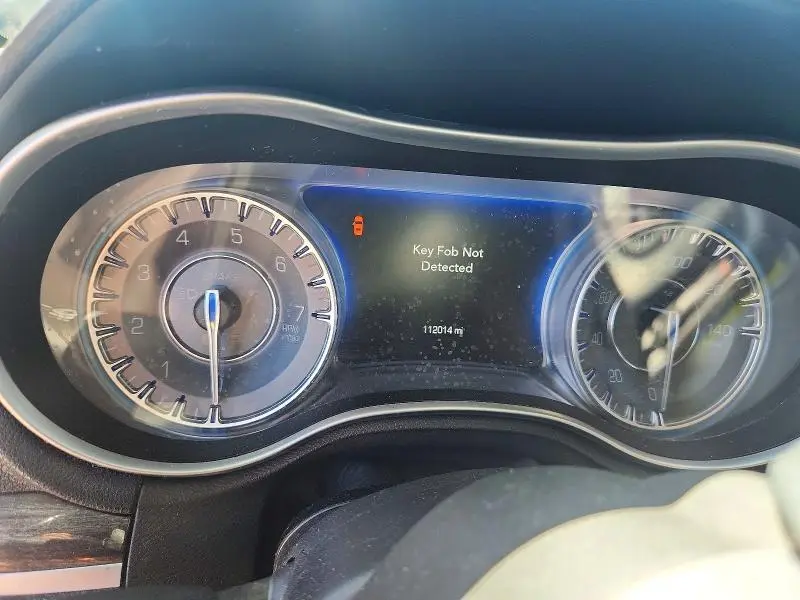 2016 CHRYSLER 300 LIMITED  