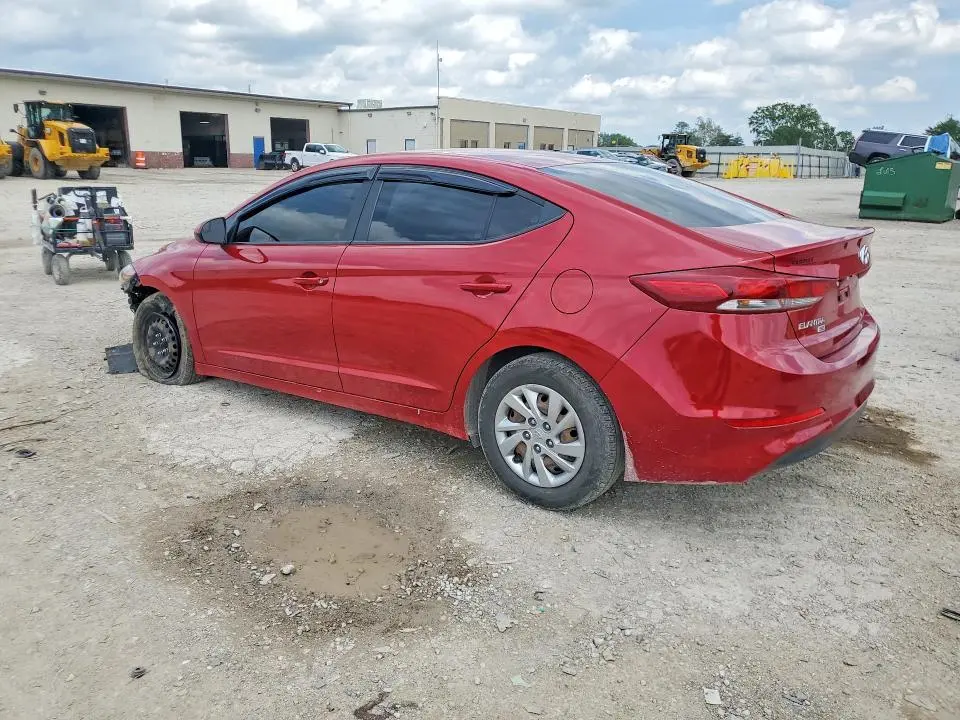 2018 HYUNDAI ELANTRA SE  