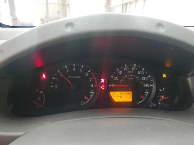 2015 NISSAN FRONTIER S