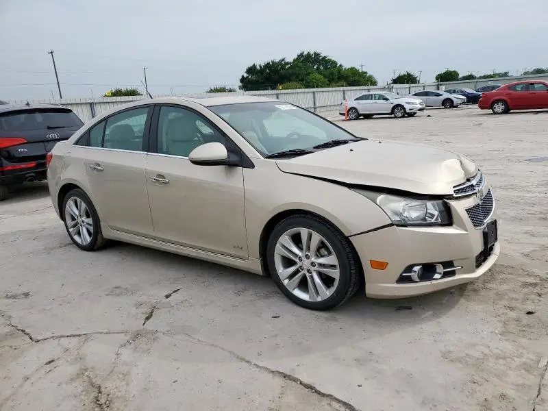 2011 CHEVROLET CRUZE LTZ