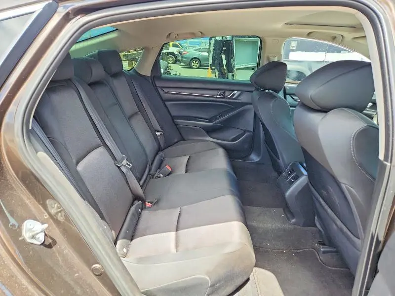 2018 HONDA ACCORD EX  