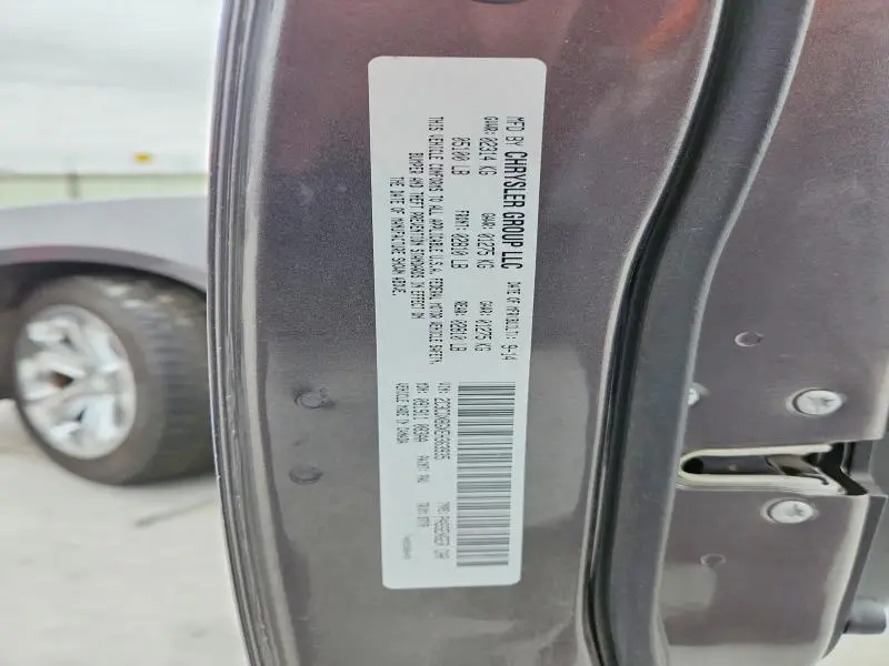2014 DODGE CHARGER SE  