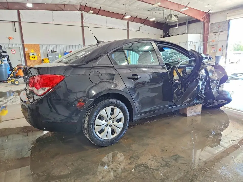 2014 CHEVROLET CRUZE LS  