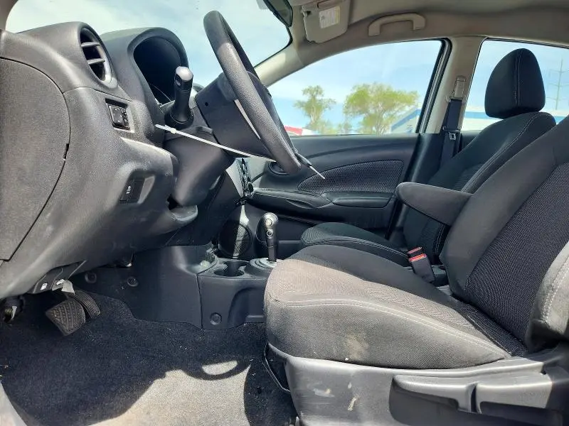 2018 NISSAN VERSA SV  