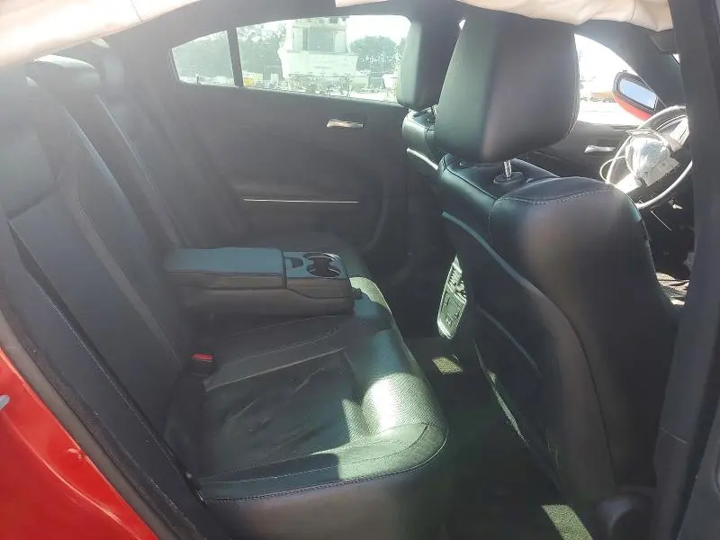 2015 DODGE CHARGER SXT  