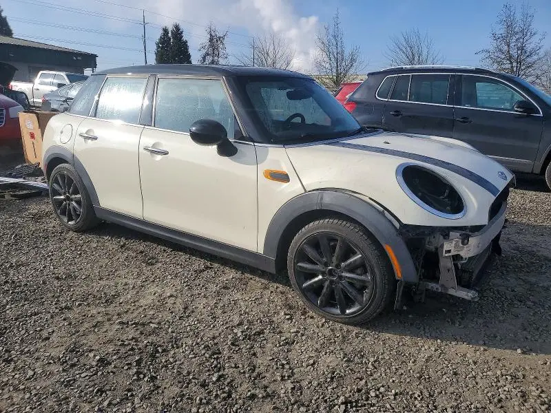 2015 MINI COOPER   