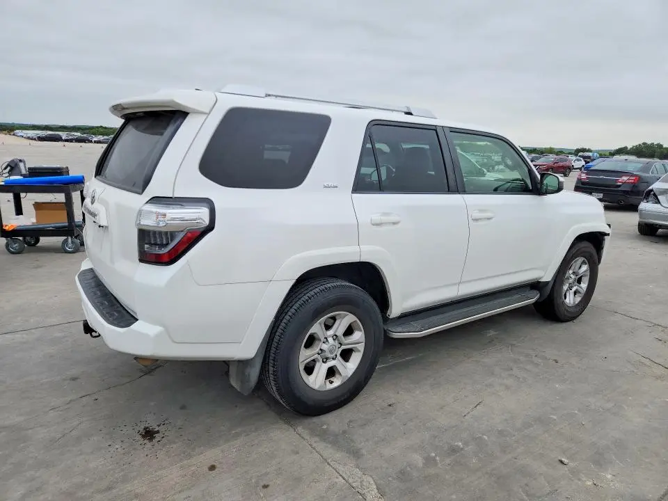 2014 TOYOTA 4RUNNER SR5  