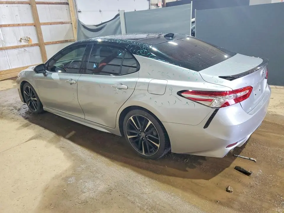 2019 TOYOTA CAMRY XSE V6  