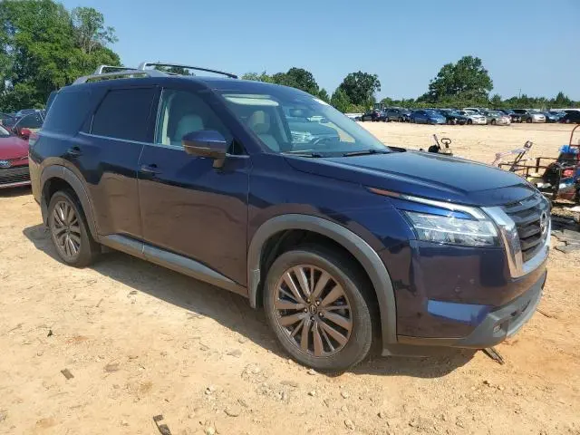 2022 NISSAN PATHFINDER SL  