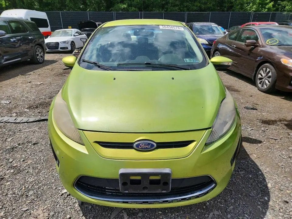 2011 FORD FIESTA SES  