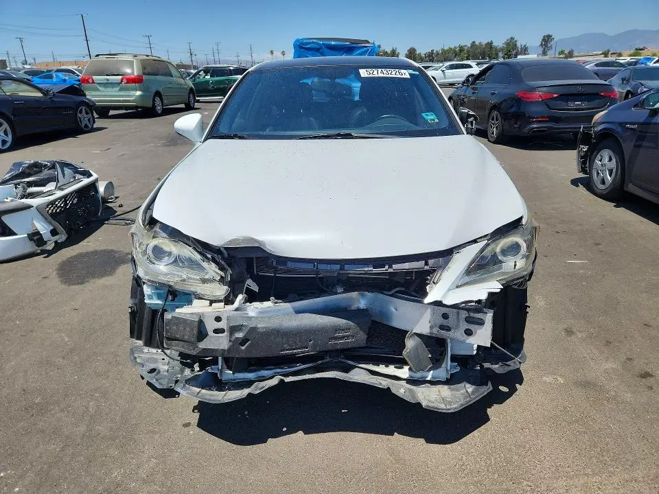 2015 LEXUS CT 200  