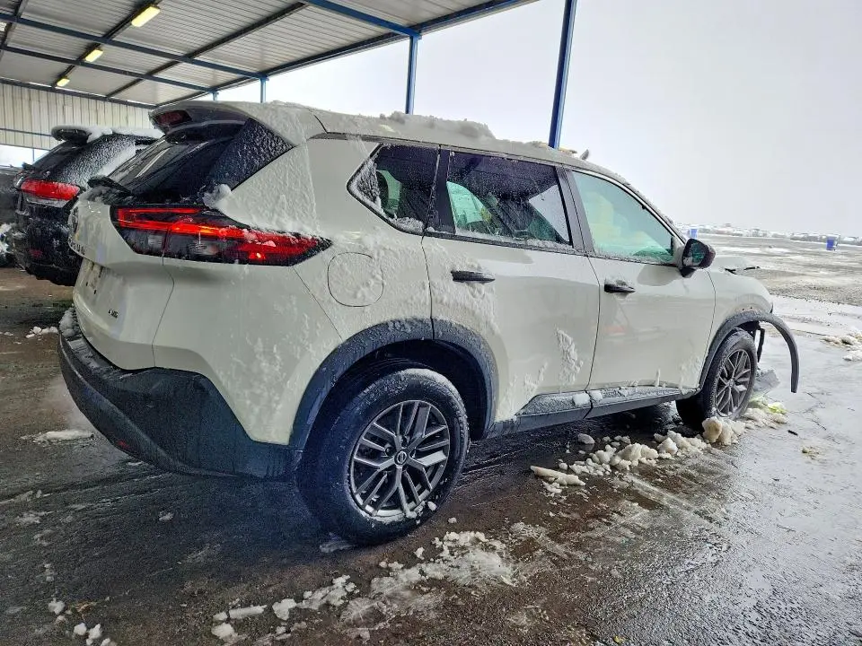 2021 NISSAN ROGUE S  