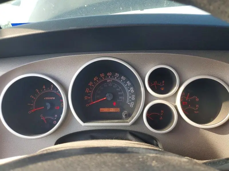 2010 TOYOTA TUNDRA CREWMAX SR5  