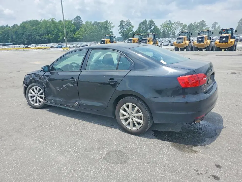 2012 VOLKSWAGEN JETTA SE  