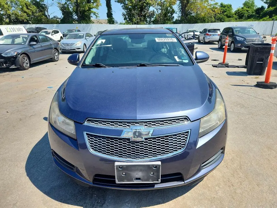2014 CHEVROLET CRUZE LT  