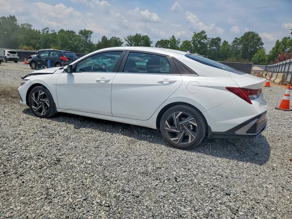 2024 HYUNDAI ELANTRA LIMITED  
