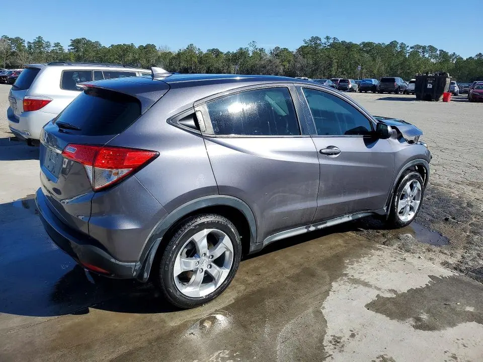 2021 HONDA HR-V LX  