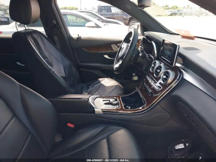 2018 MERCEDES-BENZ GLC 300 4MATIC