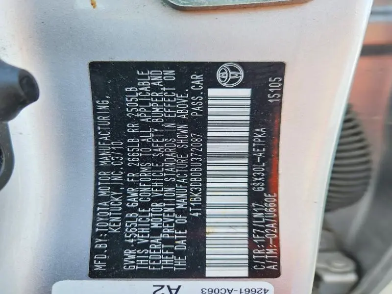 2011 TOYOTA AVALON LIMITED  