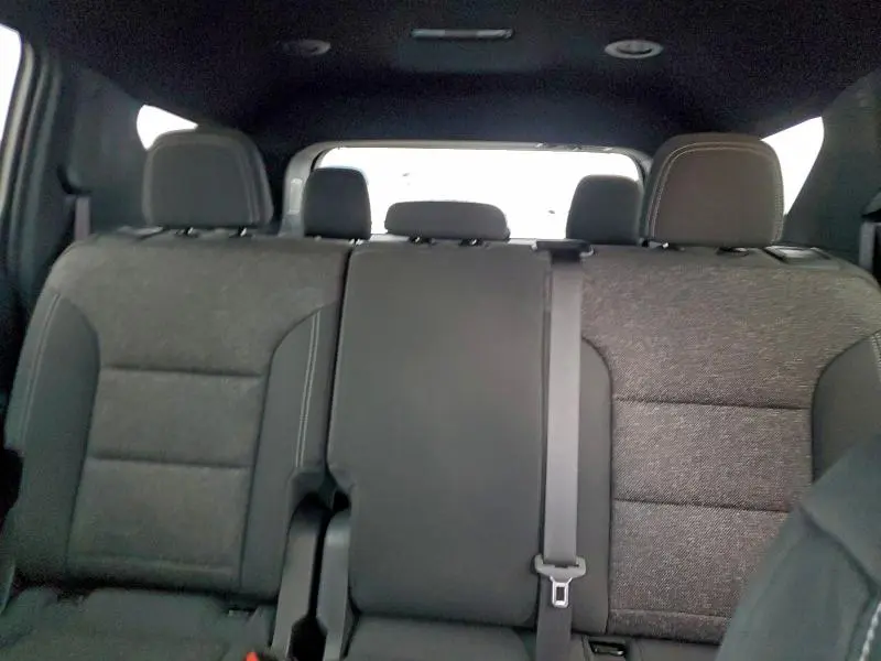 2024 CHEVROLET TRAVERSE LS  