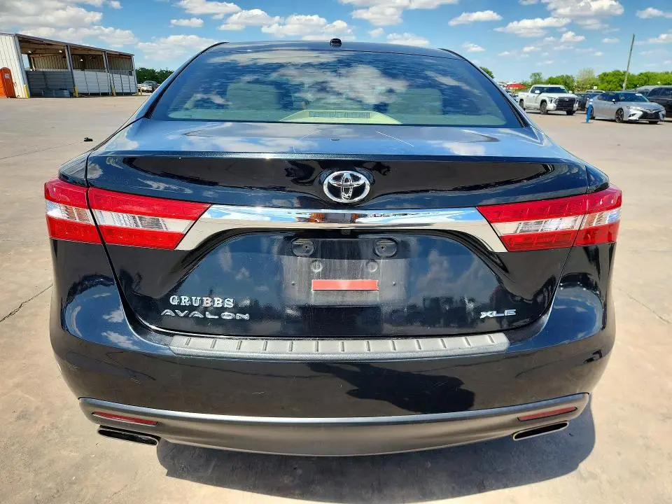 2015 TOYOTA AVALON XLE  