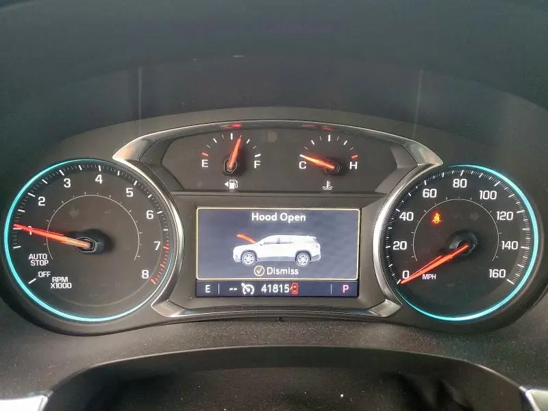 2023 CHEVROLET TRAVERSE LT  