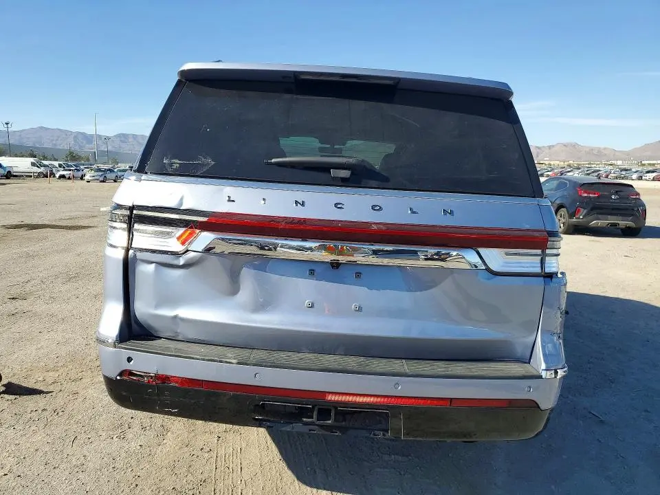 2023 LINCOLN NAVIGATOR BLACK LABEL  