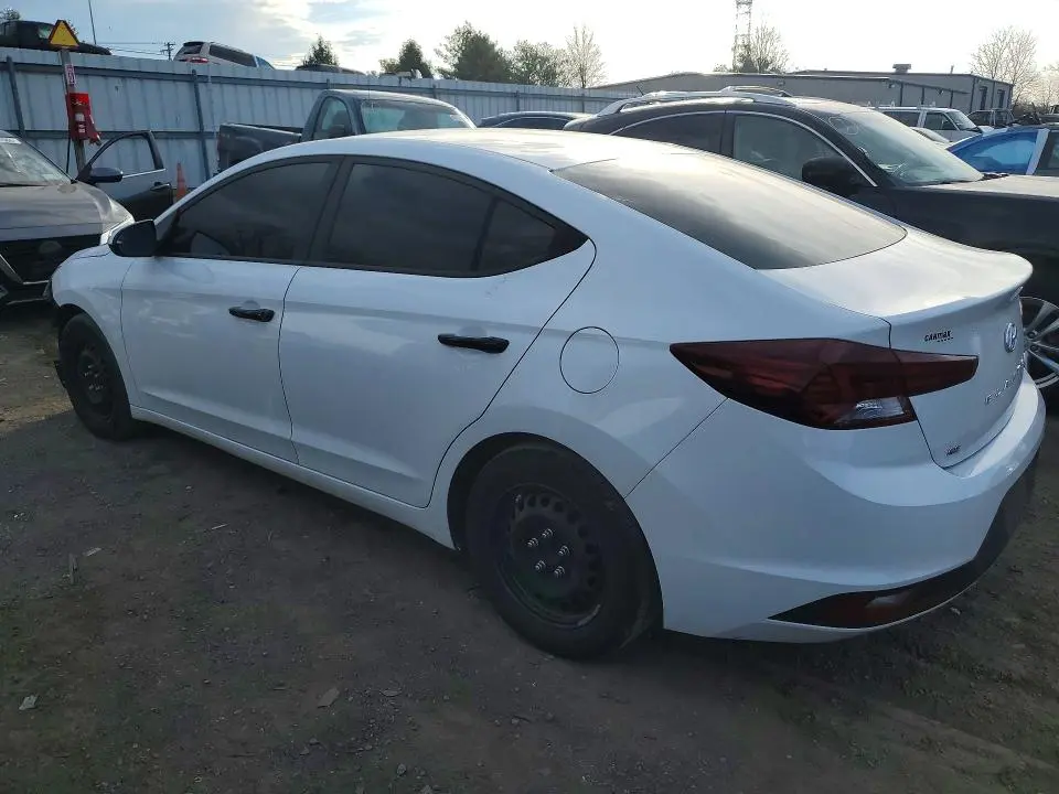 2020 HYUNDAI ELANTRA SE  