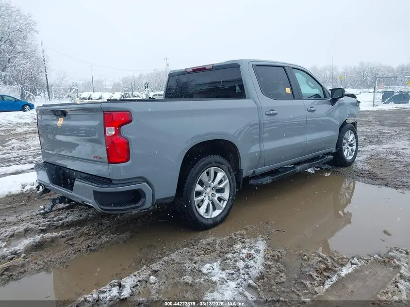 2025 CHEVROLET SILVERADO 1500 4WD  SHORT BED RST