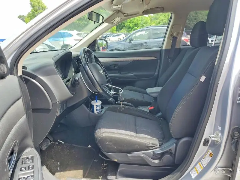 2016 MITSUBISHI OUTLANDER ES  