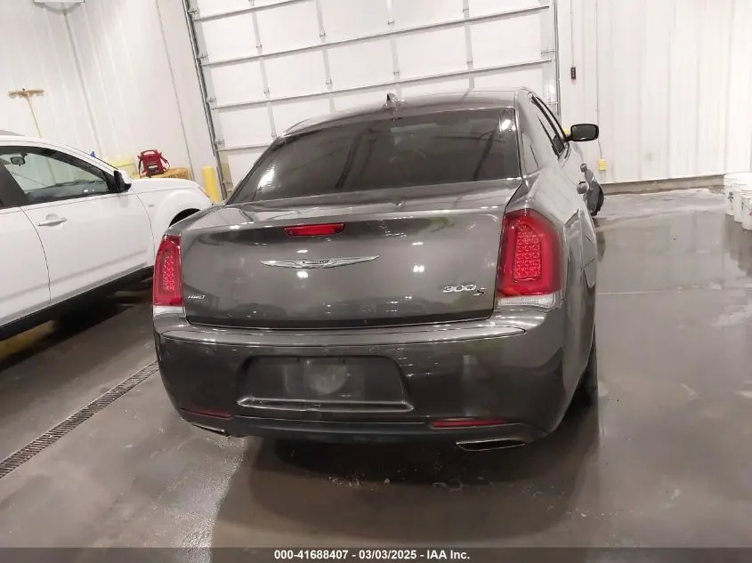 2019 CHRYSLER 300 300S AWD