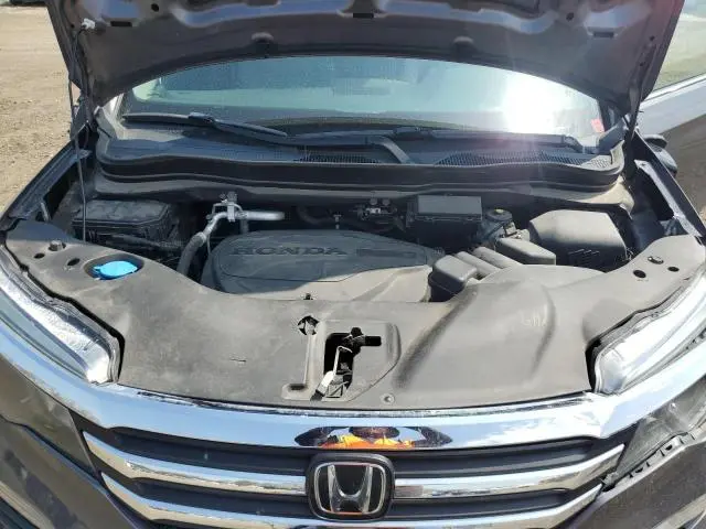 2017 HONDA PILOT ELITE