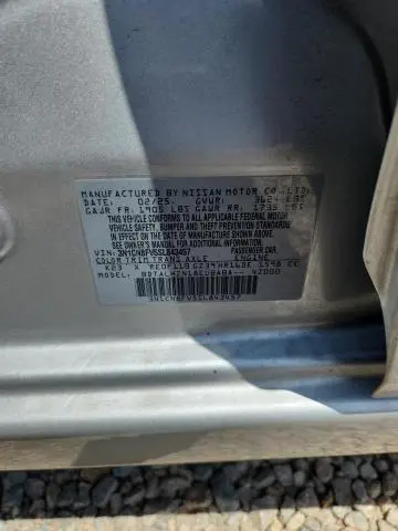 2025 NISSAN VERSA SR  
