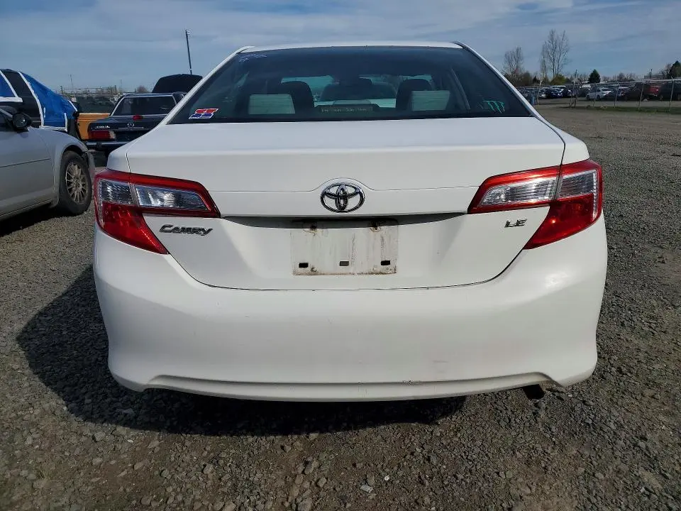 2012 TOYOTA CAMRY LE  