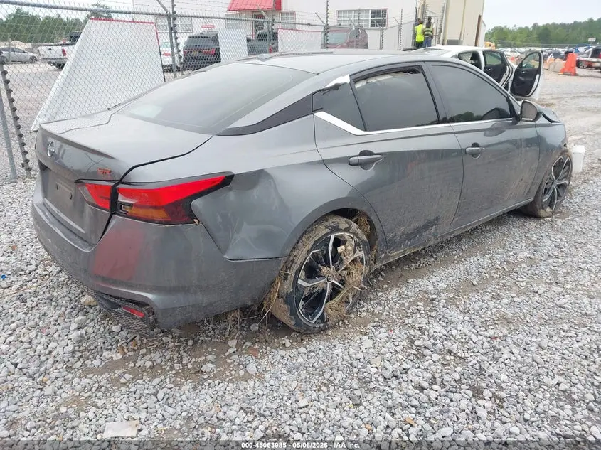2024 NISSAN ALTIMA SR FWD