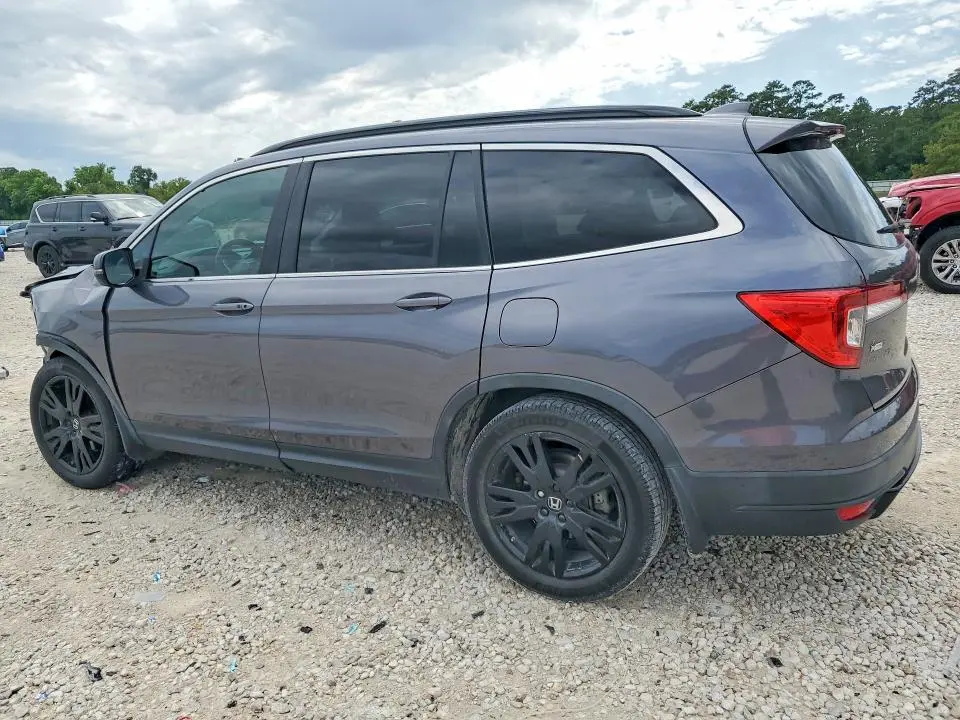 2021 HONDA PILOT SE  