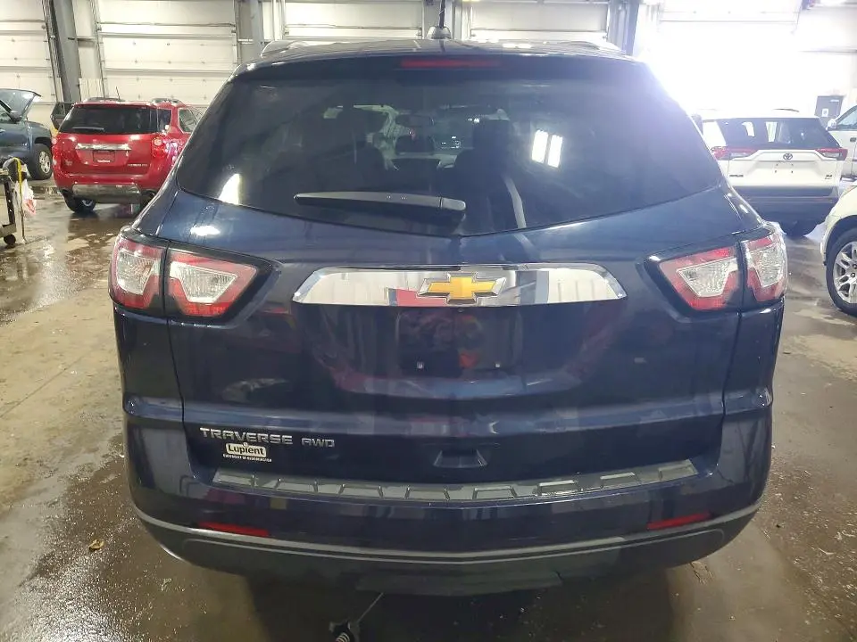 2017 CHEVROLET TRAVERSE LS  
