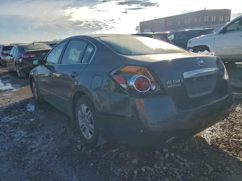 2010 NISSAN ALTIMA BASE  