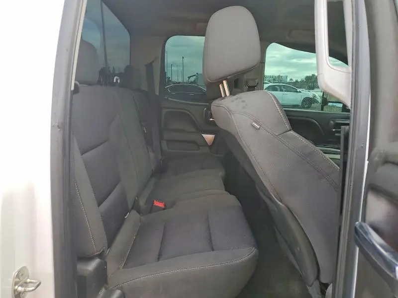 2015 CHEVROLET SILVERADO C1500 LT  