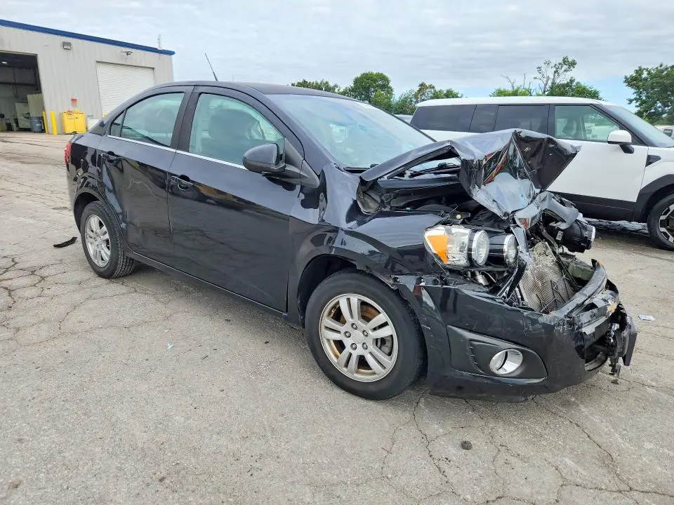 2013 CHEVROLET SONIC LT  