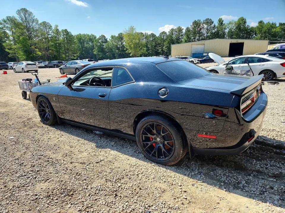 2016 DODGE CHALLENGER SRT HELLCAT  