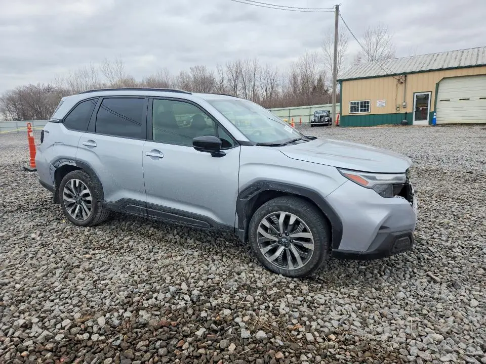 2025 SUBARU FORESTER TOURING  