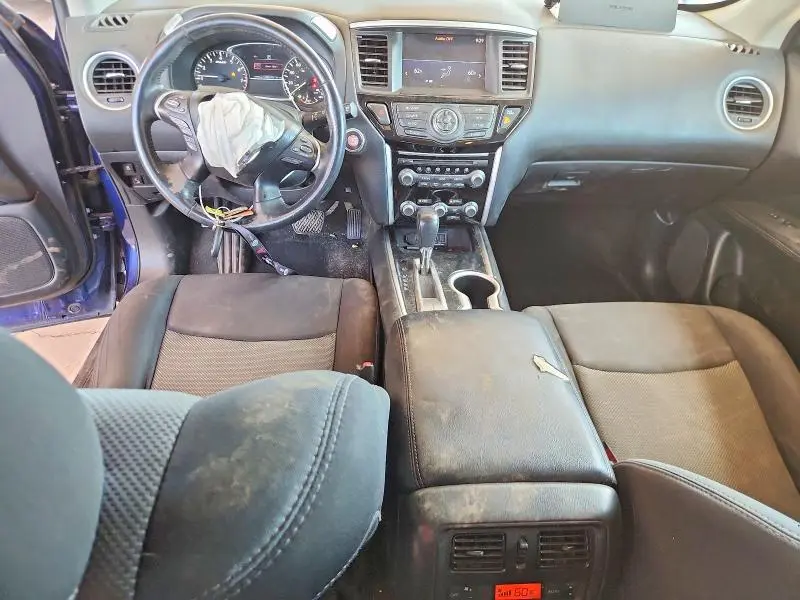 2020 NISSAN PATHFINDER SV  
