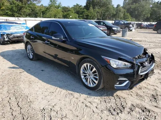 2019 INFINITI Q50 LUXE  